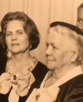 Jóhanna og Róshildur 1966