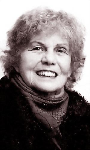 Róshildur Sveinsdóttir f. 21.2. 1911, d. 16.5. 2003